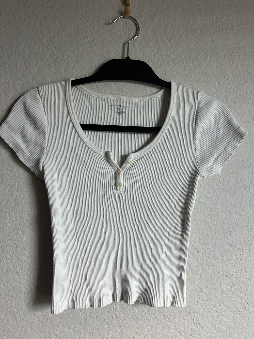 Brandy Melville White Ribbed Scoop Henley Tee